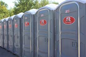 Best VIP or Luxury Restroom Trailers  in Taylors Falls, MN